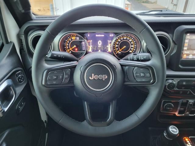 2023 Jeep Wrangler 4-Door Willys 4x4