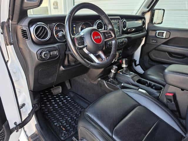 2020 Jeep Wrangler Unlimited Sahara Altitude