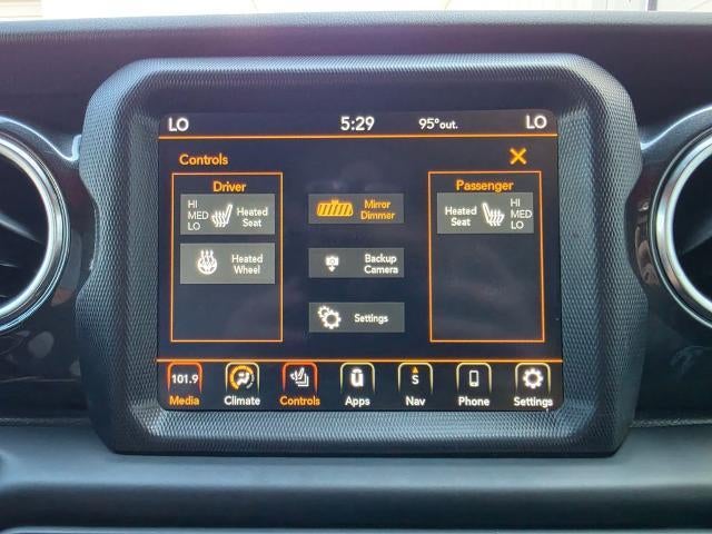 2020 Jeep Wrangler Unlimited Sahara Altitude