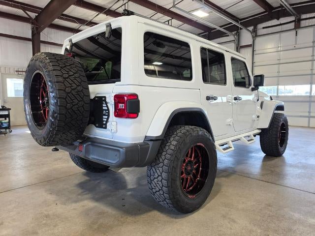2020 Jeep Wrangler Unlimited Sahara Altitude