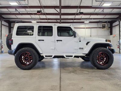 2020 Jeep Wrangler Unlimited Sahara Altitude