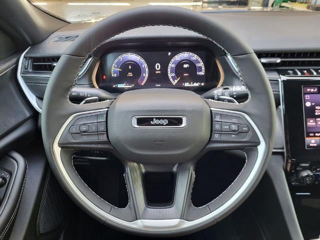 2025 Jeep Grand Cherokee Altitude X 4x2
