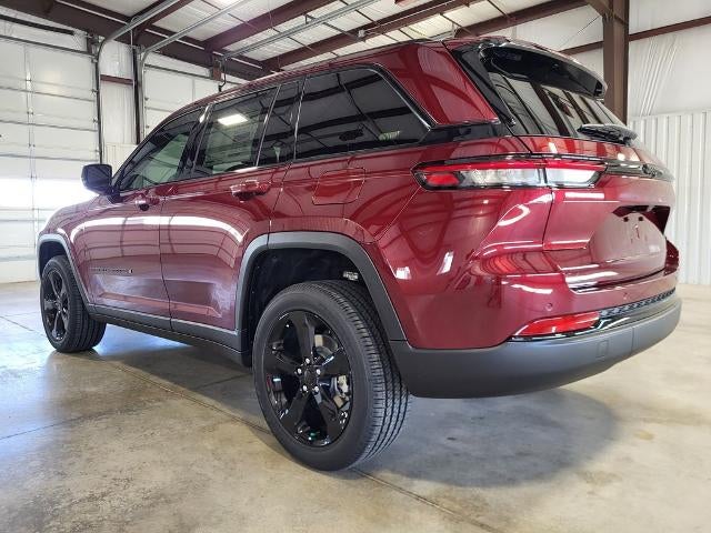 2025 Jeep Grand Cherokee Altitude X 4x2