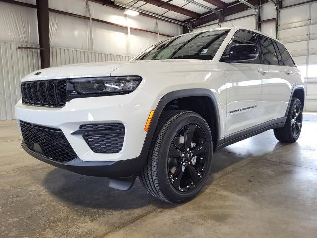 2025 Jeep Grand Cherokee Altitude 4x4