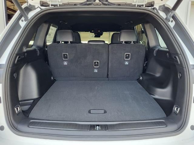 2025 Jeep Grand Cherokee Altitude 4x4