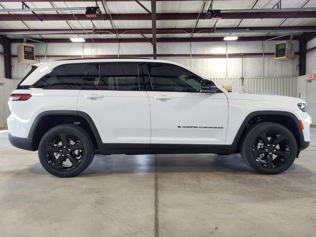 2025 Jeep Grand Cherokee Altitude 4x4