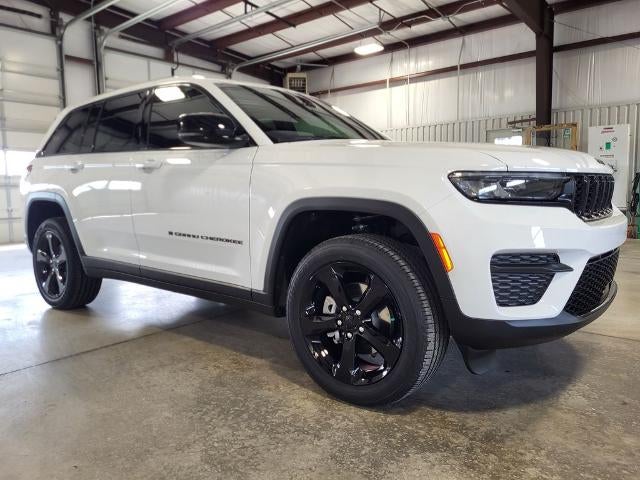 2025 Jeep Grand Cherokee Altitude 4x4
