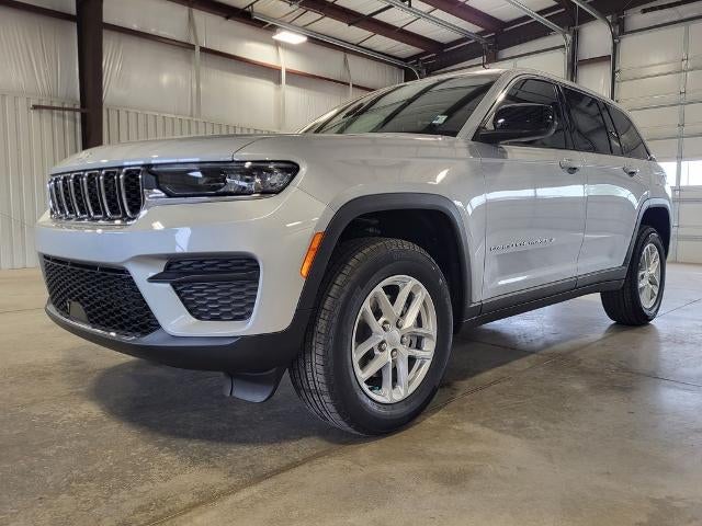 2025 Jeep Grand Cherokee Laredo X 4x4
