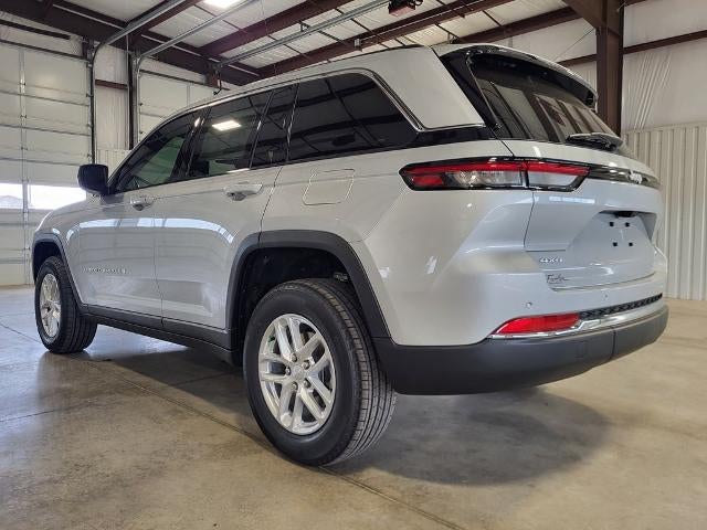 2025 Jeep Grand Cherokee Laredo X 4x4