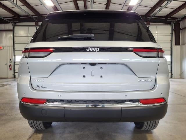 2025 Jeep Grand Cherokee Laredo X 4x4
