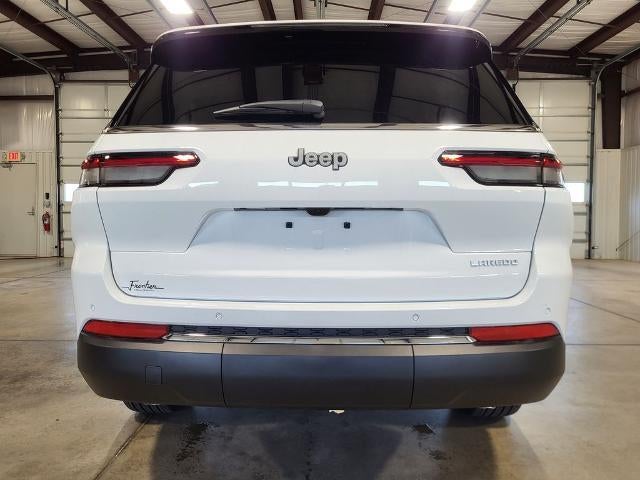 2025 Jeep Grand Cherokee L Laredo 4x2