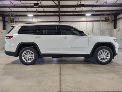 2025 Jeep Grand Cherokee L Laredo 4x2