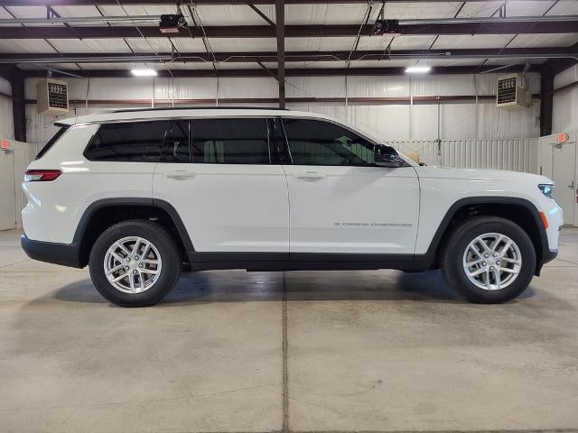 2025 Jeep Grand Cherokee L Laredo 4x2