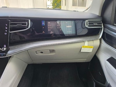2023 Jeep Wagoneer L Series III 4x4