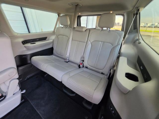 2023 Jeep Wagoneer L Series III - Photo 34