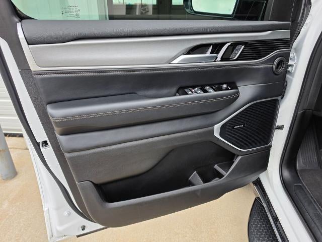 2025 Jeep Wagoneer Series II
