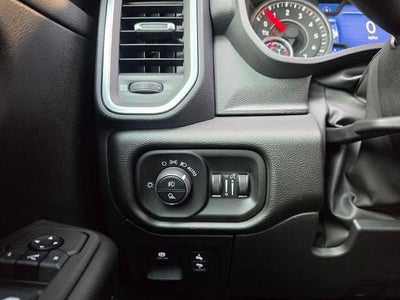 2025 RAM 1500 Big Horn Crew Cab 4x4 5'7" Box
