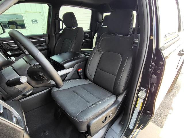 2025 RAM 1500 Big Horn Crew Cab 4x4 5'7" Box