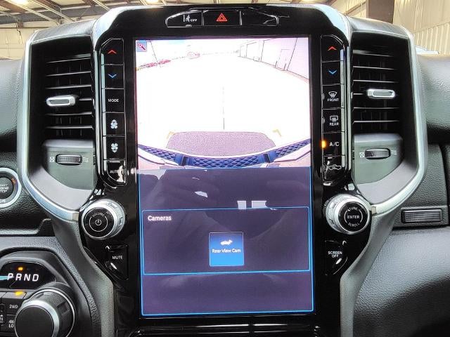 2025 RAM 1500 Big Horn Crew Cab 4x4 5'7" Box