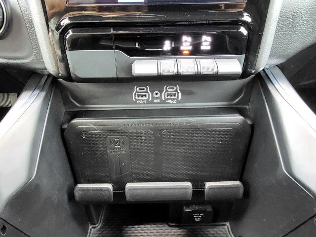 2025 RAM 1500 Big Horn Crew Cab 4x4 5'7" Box