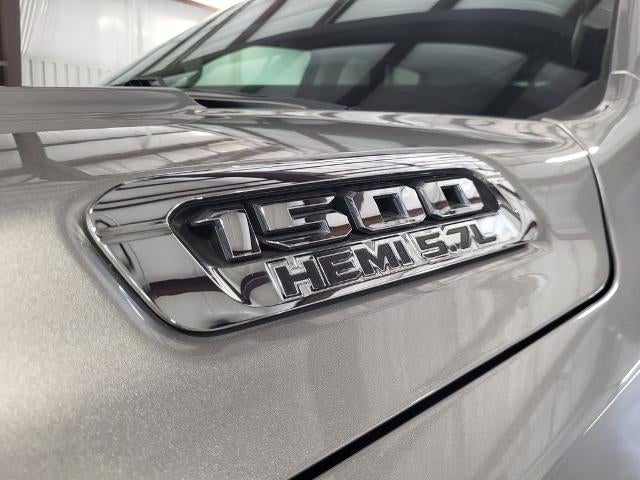 2020 RAM 1500 Big Horn Crew Cab 4x4 5'7" Box