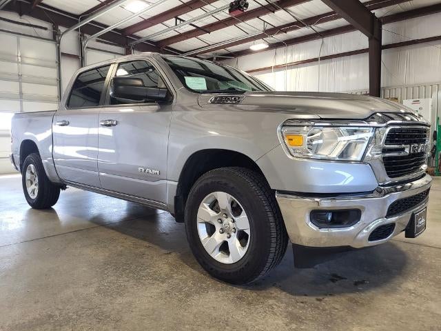 2020 RAM 1500 Big Horn Crew Cab 4x4 5'7" Box