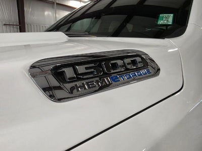 2023 RAM 1500 Big Horn Crew Cab 4x4 5'7" Box
