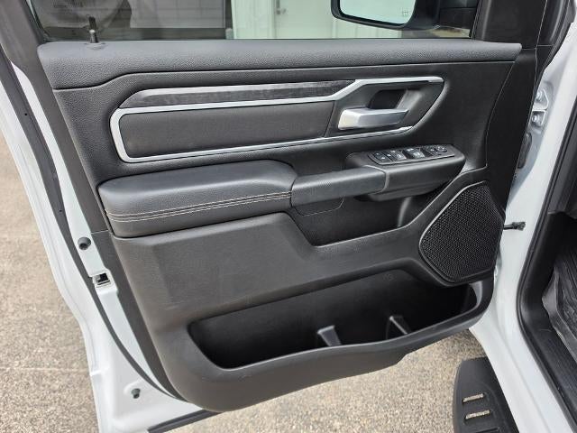 2023 RAM 1500 Big Horn Crew Cab 4x4 5'7" Box