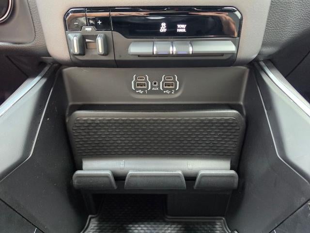 2023 RAM 1500 Big Horn Crew Cab 4x4 5'7" Box