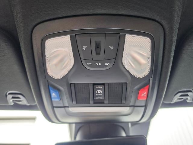 2023 RAM 1500 Big Horn Crew Cab 4x4 5'7" Box