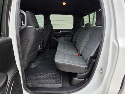 2023 RAM 1500 Big Horn Crew Cab 4x4 5'7" Box