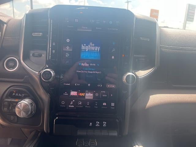 2025 RAM 1500 Laramie Crew Cab 4x4 5'7" Box