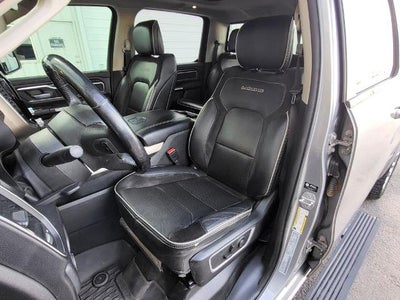 2022 RAM 1500 Laramie Crew Cab 4x4 5'7" Box