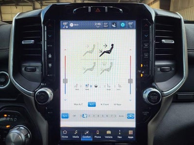 2022 RAM 1500 Laramie Crew Cab 4x4 5'7" Box