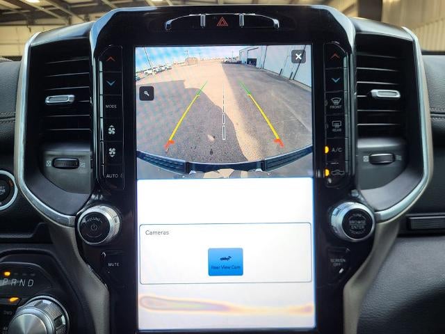 2022 RAM 1500 Laramie Crew Cab 4x4 5'7" Box