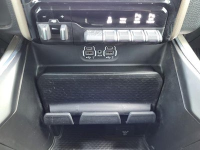 2022 RAM 1500 Laramie Crew Cab 4x4 5'7" Box