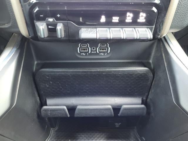 2022 RAM 1500 Laramie Crew Cab 4x4 5'7" Box