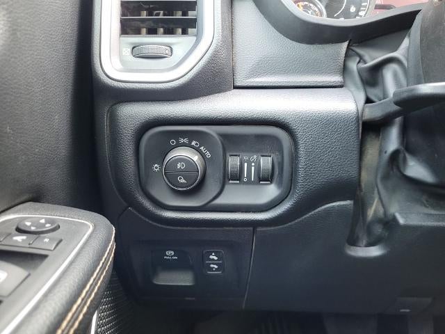 2022 RAM 1500 Laramie Crew Cab 4x4 5'7" Box