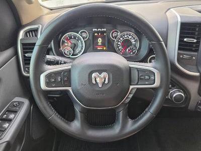 2020 RAM 1500 Big Horn Crew Cab 4x4 6'4" Box