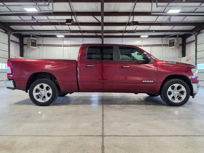 2020 RAM 1500 Big Horn Crew Cab 4x4 6'4" Box