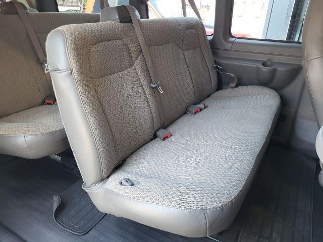 2024 Chevrolet Express Passenger 2500 1LT