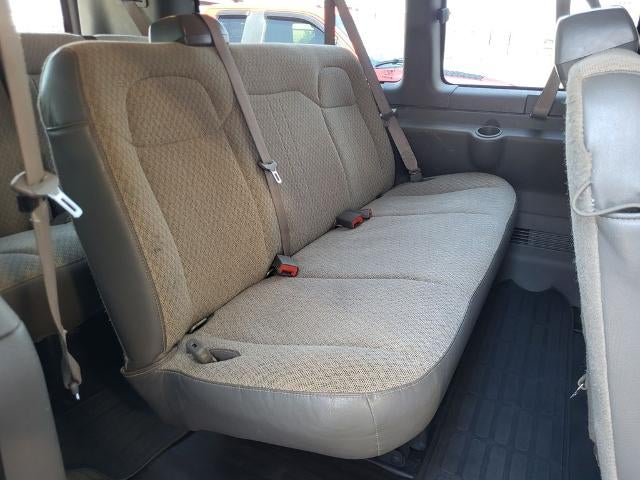 2024 Chevrolet Express Passenger 2500 1LT