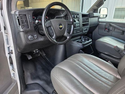2023 Chevrolet Express Passenger 3500 LS