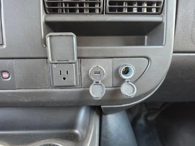 2023 Chevrolet Express Passenger 3500 LS