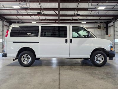 2023 Chevrolet Express Passenger 3500 LS