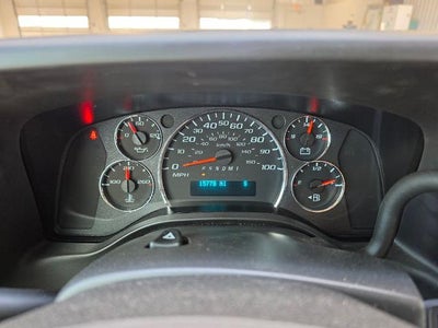 2025 Chevrolet Express Passenger 1LT