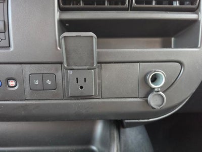 2025 Chevrolet Express Passenger 1LT