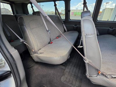 2025 Chevrolet Express Passenger 1LT