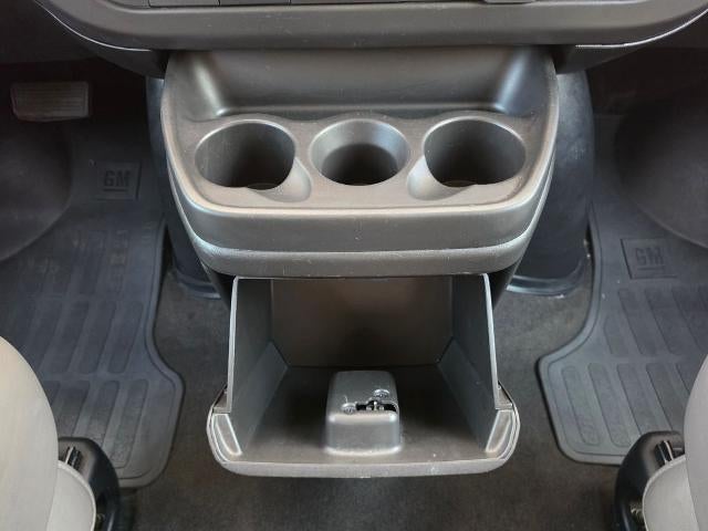 2025 Chevrolet Express Passenger 1LT