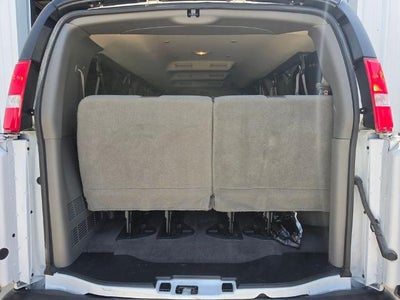 2025 Chevrolet Express Passenger 1LT